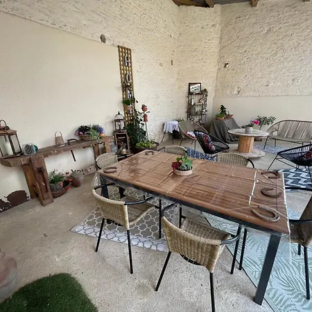 La Petite Maison D A Cote