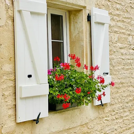 別荘 La Petite Maison D A Cote シャンプニエ